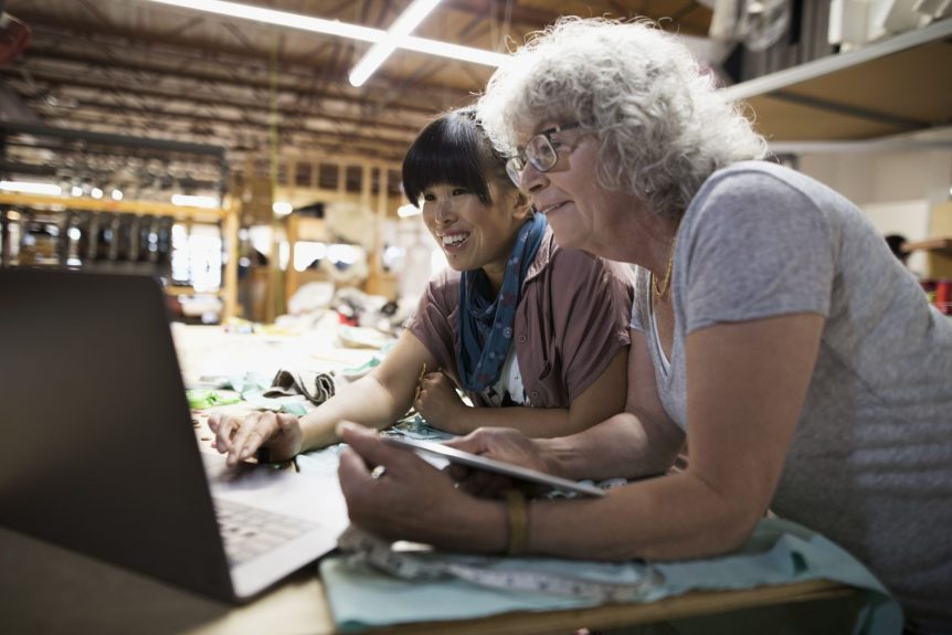ecommerce-shop-scene-photo